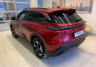 Подержанный автомобиль BAIC X55 2024 года (6 фото)