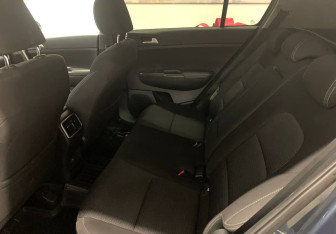 Подержанный автомобиль Kia Sportage 2018 года (9 фото)