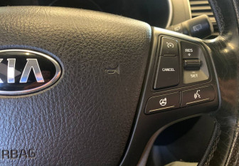 Подержанный автомобиль Kia Sorento 2013 года (18 фото)