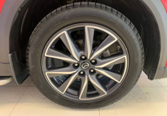 Подержанный автомобиль Mazda CX-5 2018 года (15 фото)