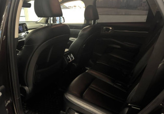 Подержанный автомобиль Kia Sorento 2021 года (10 фото)