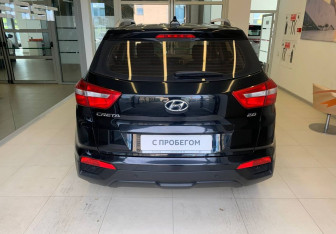 Подержанный автомобиль Hyundai Creta 2017 года (5 фото)