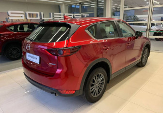 Подержанный автомобиль Mazda CX-5 2021 года (4 фото)