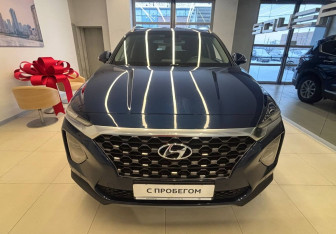 Подержанный автомобиль Hyundai Santa Fe 2018 года (2 фото)
