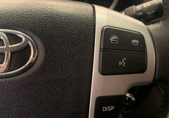 Подержанный автомобиль Toyota Land Cruiser Suv 2014 года (20 фото)