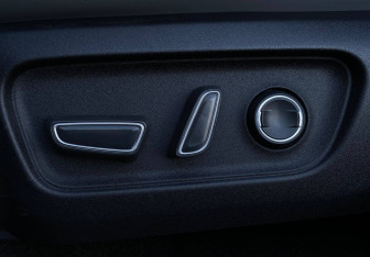 Новый Toyota RAV4 2025 (15 фото)