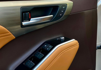 Новый Toyota Highlander 2025 (18 фото)