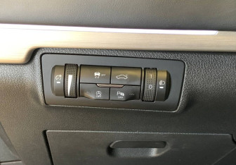 Подержанный автомобиль Exeed TXL 2022 года (18 фото)