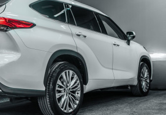 Новый Toyota Highlander 2025 (3 фото)
