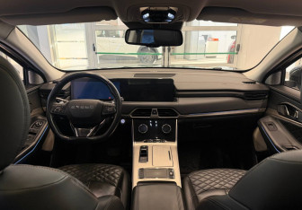 Подержанный автомобиль Exeed TXL 2021 года (11 фото)