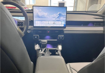 Новый Toyota RAV4 2026 (10 фото)