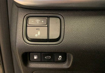 Подержанный автомобиль Kia Optima Sedan 2017 года (25 фото)