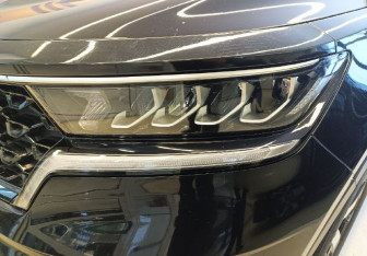 Подержанный автомобиль Kia Sorento 2021 года (13 фото)