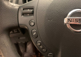 Подержанный автомобиль Nissan Qashqai+2 2010 года (18 фото)