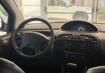 Подержанный автомобиль Hyundai Matrix 2008 года (8 фото)
