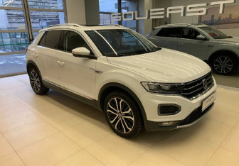 Подержанный автомобиль Volkswagen T-Roc 2020 года (3 фото)