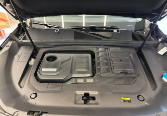 Подержанный автомобиль Exeed VX 2022 года (7 фото)