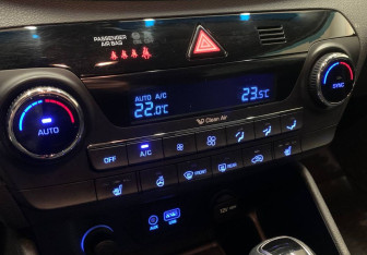 Подержанный автомобиль Hyundai Tucson 2016 года (21 фото)