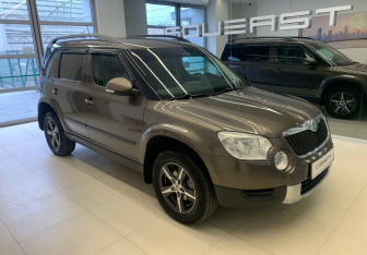 Подержанный автомобиль Skoda Yeti 2010 года (3 фото)