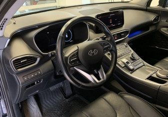 Подержанный автомобиль Hyundai Santa Fe 2021 года (13 фото)