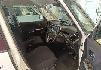 Подержанный автомобиль Mitsubishi Delica D:2 Microvan 2020 года (13 фото)