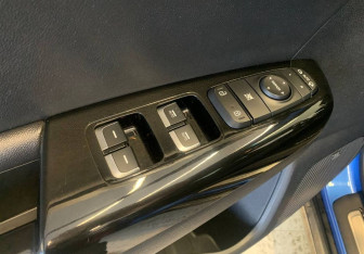 Подержанный автомобиль Kia Sportage 2018 года (14 фото)