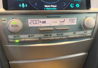 Подержанный автомобиль Toyota Camry Sedan 2006 года (22 фото)