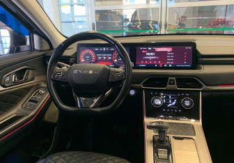 Подержанный автомобиль Exeed TXL 2022 года (8 фото)