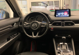 Подержанный автомобиль Mazda CX-5 2021 года (9 фото)