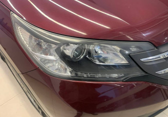 Подержанный автомобиль Honda CR-V 2014 года (15 фото)