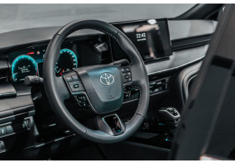 Новый Toyota Camry Sedan 2025 (20 фото)