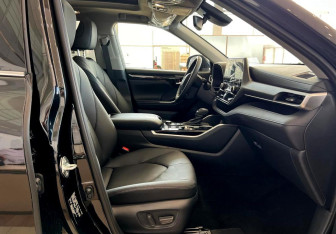 Новый Toyota Highlander 2024 (15 фото)