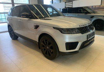 Подержанный автомобиль Land Rover Range Rover Sport 2020 года (3 фото)