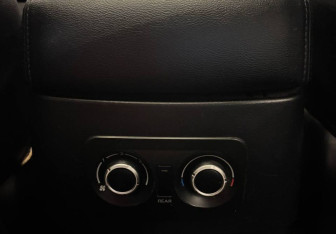 Подержанный автомобиль Mitsubishi Pajero 2007 года (18 фото)