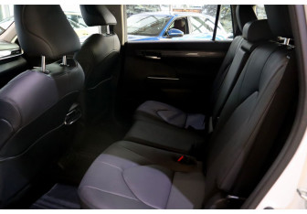 Новый Toyota Highlander 2025 (11 фото)