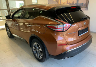Подержанный автомобиль Nissan Murano Suv 2018 года (6 фото)