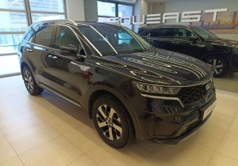 Подержанный автомобиль Kia Sorento 2021 года (3 фото)