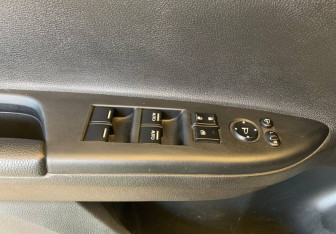 Подержанный автомобиль Honda Accord Sedan 2013 года (17 фото)