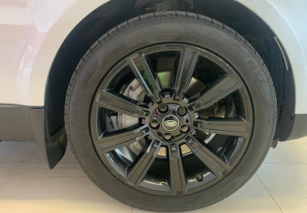 Подержанный автомобиль Land Rover Range Rover Sport 2020 года (15 фото)