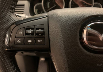 Подержанный автомобиль Mazda CX-9 2012 года (20 фото)