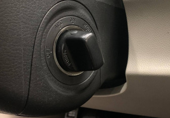 Подержанный автомобиль Mazda CX-7 2010 года (25 фото)