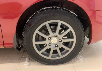 Подержанный автомобиль Hyundai Elantra Sedan 2007 года (16 фото)