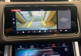 Подержанный автомобиль Land Rover Range Rover Sport 2020 года (24 фото)