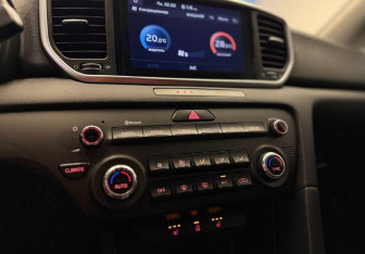 Подержанный автомобиль Kia Sportage 2020 года (12 фото)