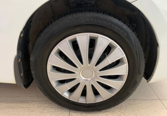 Подержанный автомобиль Hyundai Solaris Sedan 2013 года (15 фото)