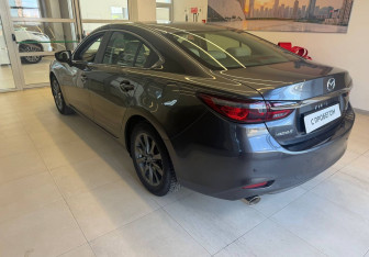 Подержанный автомобиль Mazda 6 Sedan 2019 года (6 фото)