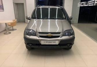 Подержанный автомобиль Chevrolet Niva 2018 года (2 фото)