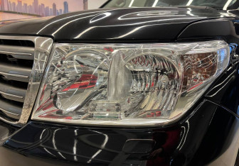 Подержанный автомобиль Toyota Land Cruiser Suv 2007 года (15 фото)