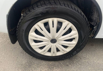 Подержанный автомобиль LADA (ВАЗ) Largus Wagon 2018 года (16 фото)