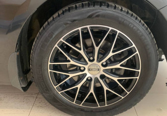 Подержанный автомобиль Kia Cerato Sedan 2015 года (15 фото)